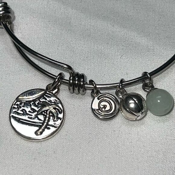 Charming Charlie “Life’s a Beach Enjoy the Waves” Charm Bracelet - Picture 2 of 6
